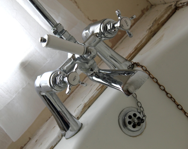 Shower Installation East Grinstead, Felbridge, Ashhurstwood, RH19